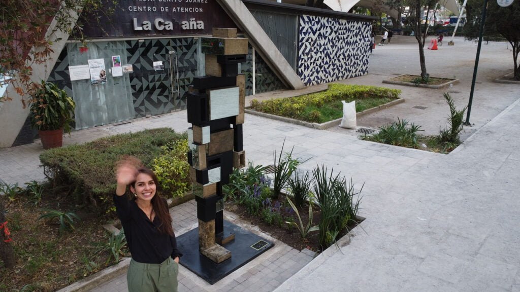 Escultura-Samantha Bajaras